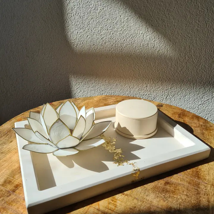 Luxury dish - White with gold (backorder)